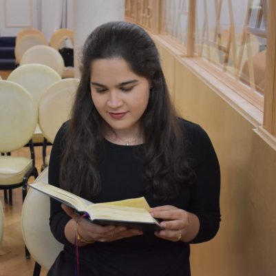 Woman Praying In Synagogue/Shul 4