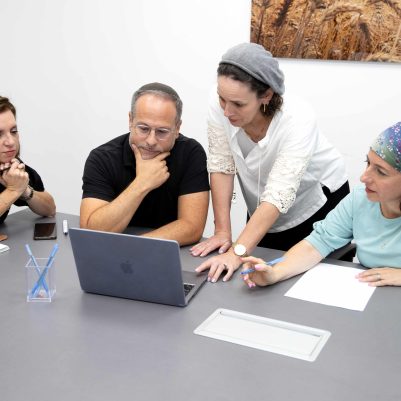 Business Team Problem Solving and Decision Making Session